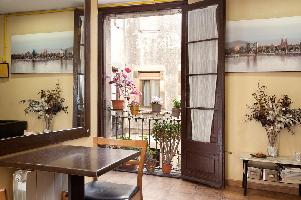Pension Mariluz Barcelona Exteriér fotografie