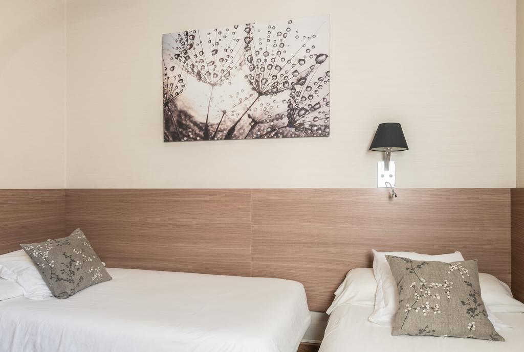 Pension Mariluz Barcelona Exteriér fotografie